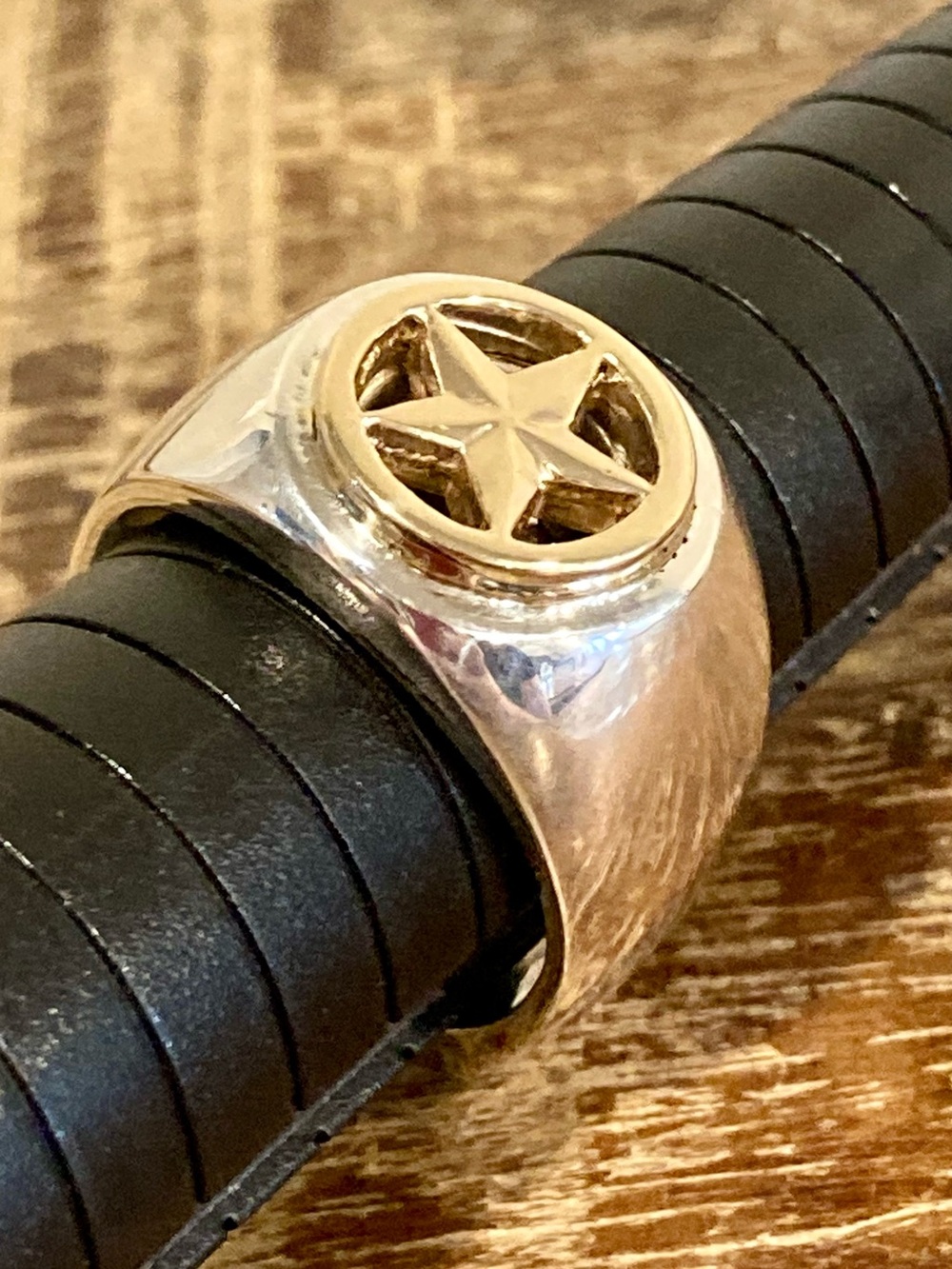 Sterling Silver & 14K Gold Lone Star Signet Ring Size 9.25 19 Grams - Picture 3 of 17